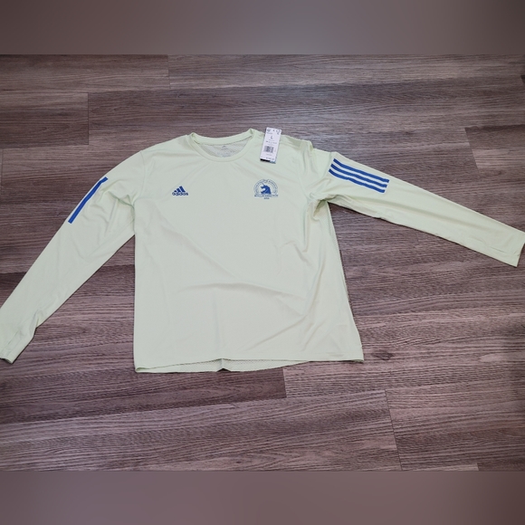 (NWT)WMS Large Adidas Performance AreoReady 2023 Boston Marathon Running Apparel - Picture 1 of 16